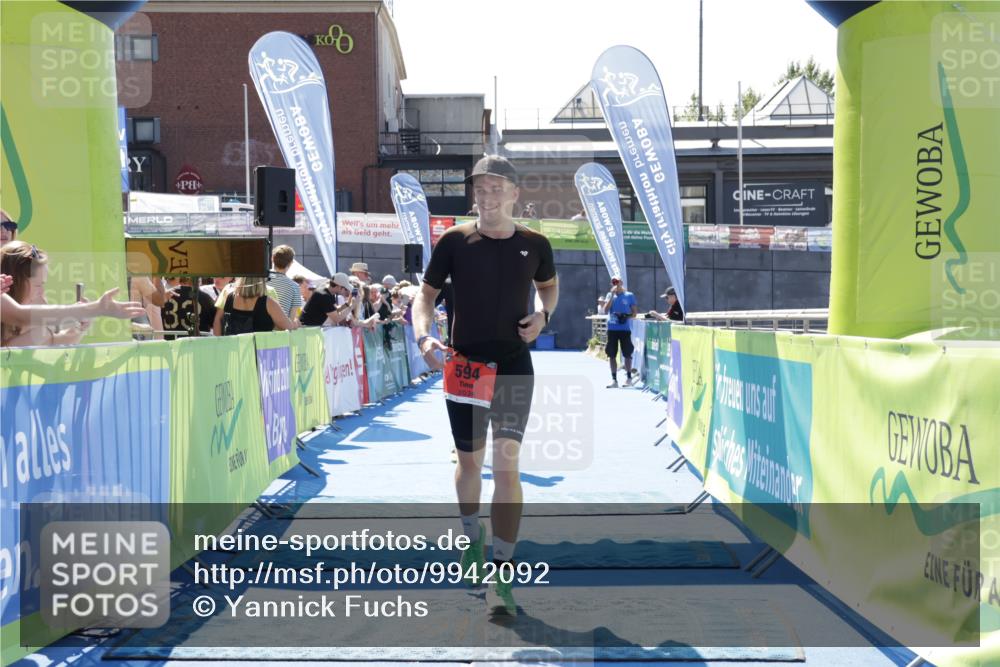 09.08.2026 - GEWOBA Citytriathlon Bremen Yannick Fuchs http://msf.ph/oto/9942092 09.08.2026 14:09:36 Ziel 594, 635 meine-sportfotos.de