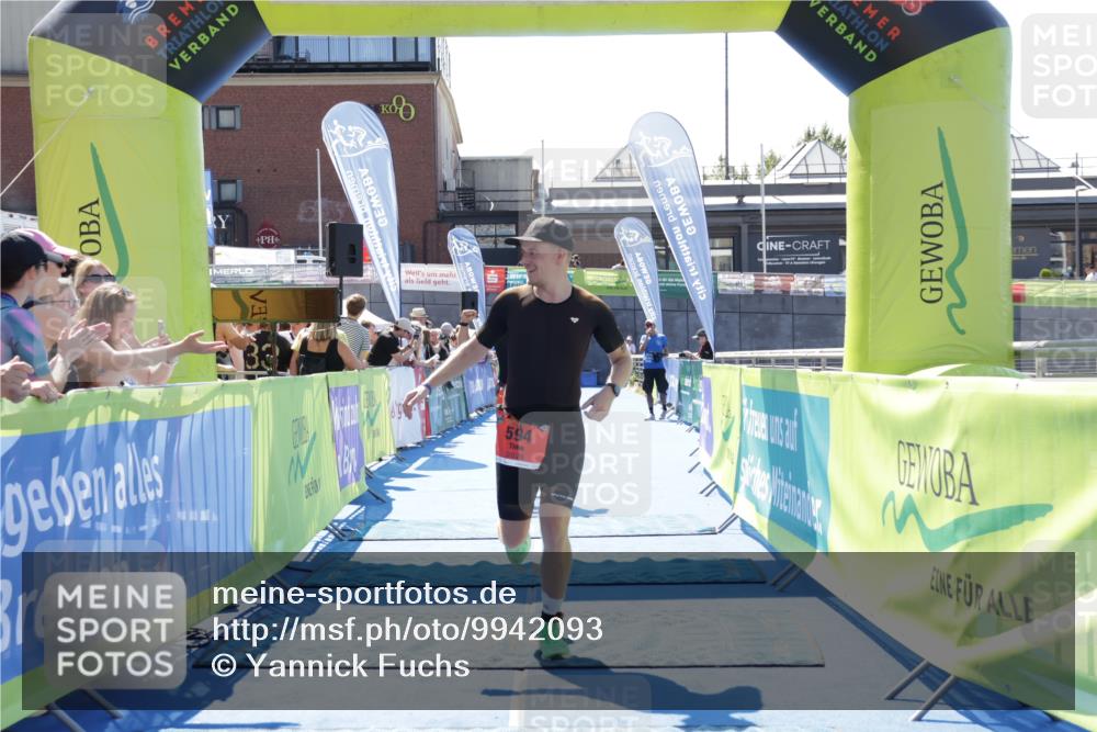 09.08.2026 - GEWOBA Citytriathlon Bremen Yannick Fuchs http://msf.ph/oto/9942093 09.08.2026 14:09:36 Ziel 594, 635 meine-sportfotos.de