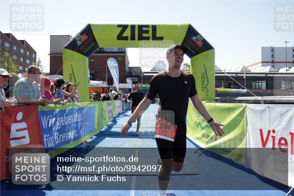 09.08.2026 - GEWOBA Citytriathlon Bremen Yannick Fuchs http://msf.ph/oto/9942097 09.08.2026 14:09:38 Ziel 594, 635 meine-sportfotos.de