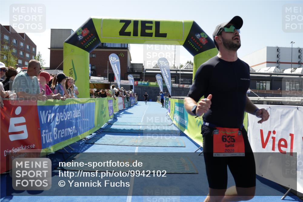 09.08.2026 - GEWOBA Citytriathlon Bremen Yannick Fuchs http://msf.ph/oto/9942102 09.08.2026 14:09:40 Ziel 594, 635 meine-sportfotos.de