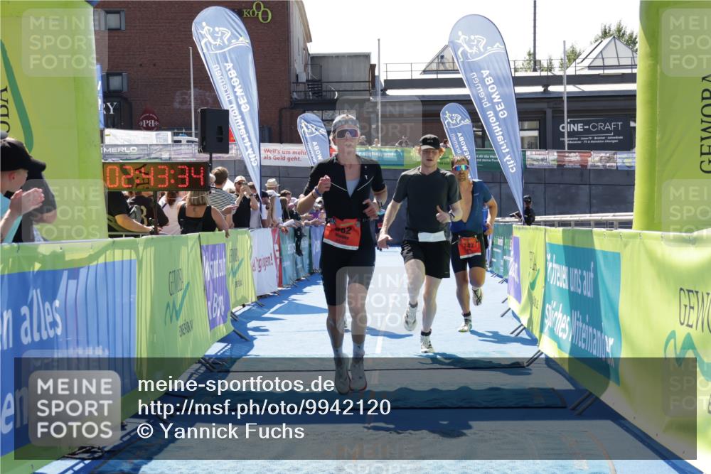 09.08.2026 - GEWOBA Citytriathlon Bremen Yannick Fuchs http://msf.ph/oto/9942120 09.08.2026 14:09:57 Ziel 747, 898, 982, 1129 meine-sportfotos.de