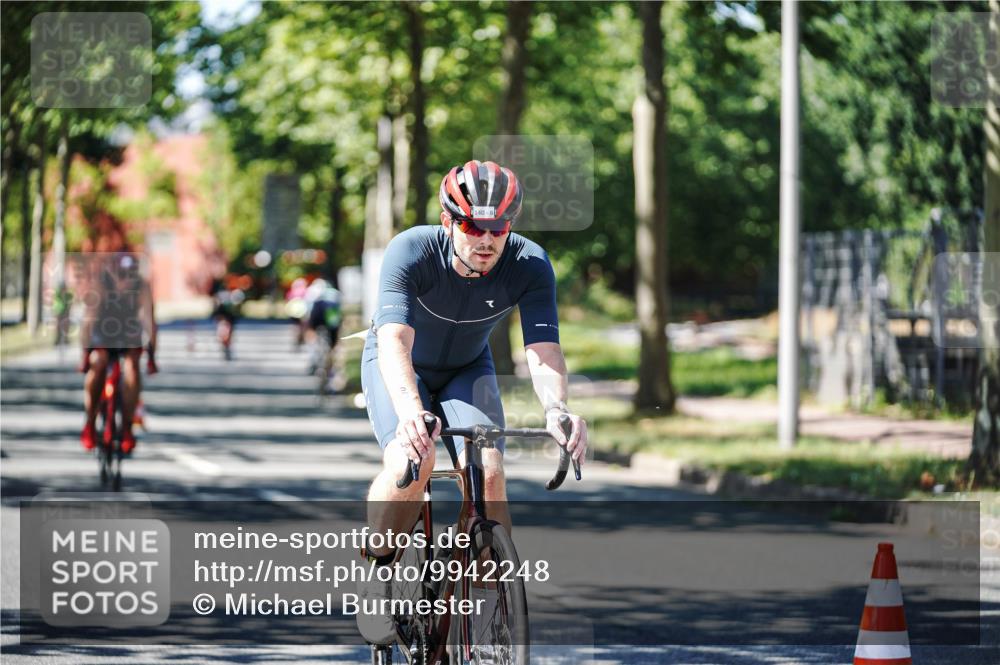 09.08.2026 - GEWOBA Citytriathlon Bremen Michael Burmester http://msf.ph/oto/9942248 09.08.2026 14:25:43 Radfahren 140, 184, 445, 464 meine-sportfotos.de