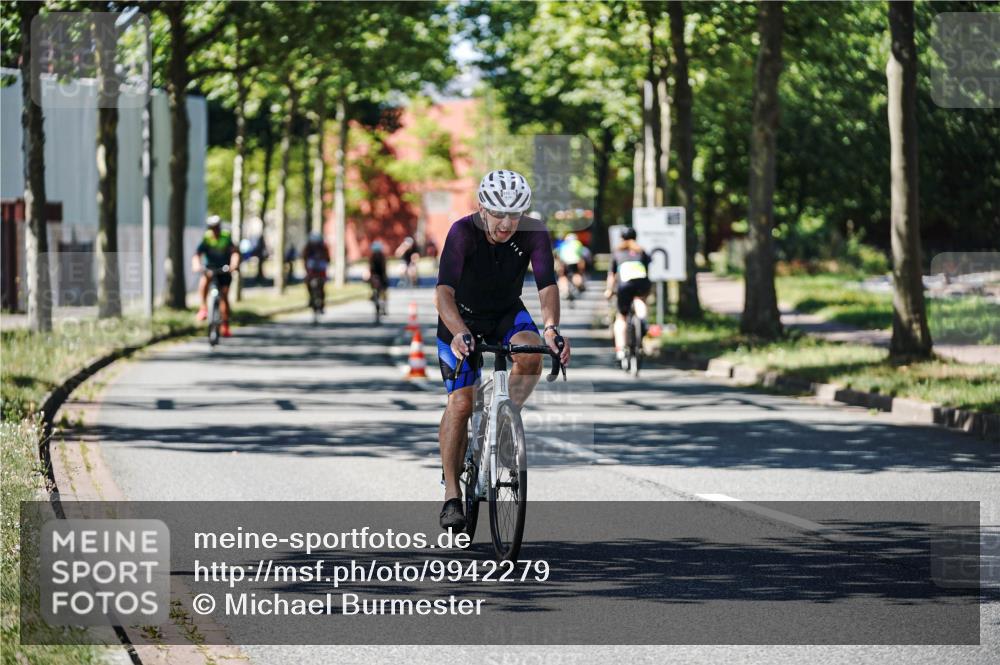 09.08.2026 - GEWOBA Citytriathlon Bremen Michael Burmester http://msf.ph/oto/9942279 09.08.2026 14:26:05 Radfahren 185, 189, 387, 392, 406, 474, 476, 506 meine-sportfotos.de