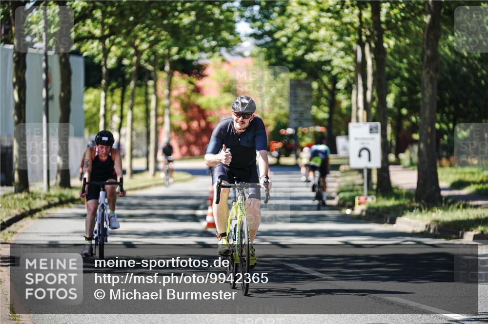 09.08.2026 - GEWOBA Citytriathlon Bremen Michael Burmester http://msf.ph/oto/9942365 09.08.2026 14:27:57 Radfahren 67, 177, 251, 331, 443, 444 meine-sportfotos.de