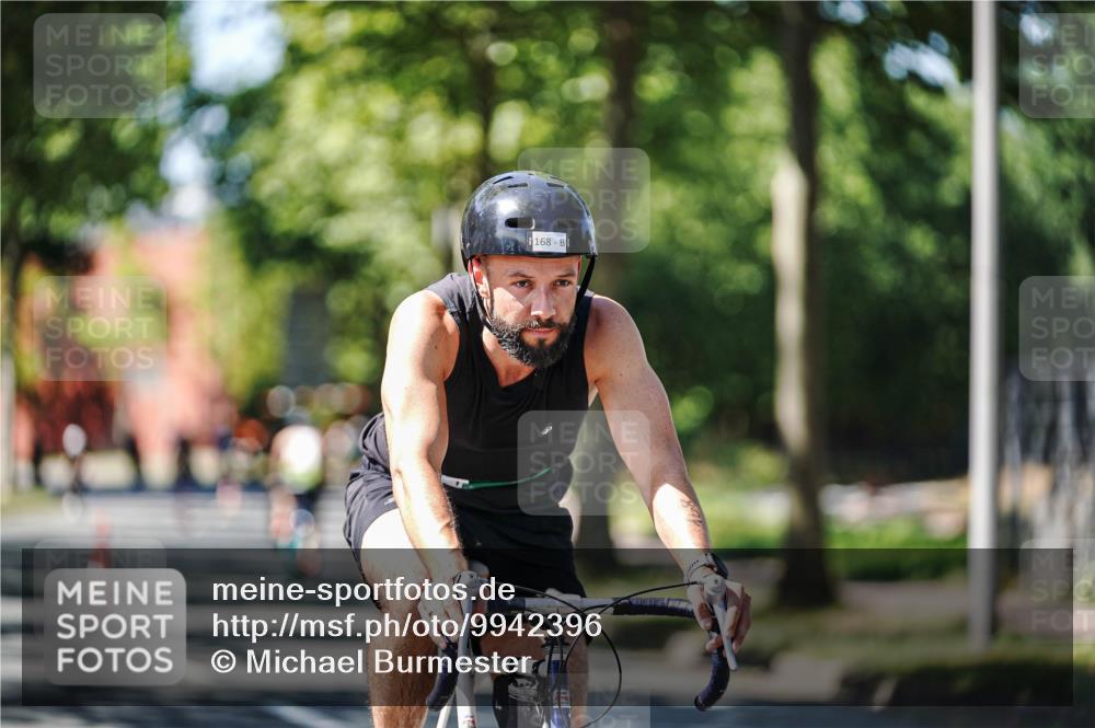 09.08.2026 - GEWOBA Citytriathlon Bremen Michael Burmester http://msf.ph/oto/9942396 09.08.2026 14:28:26 Radfahren 41, 77, 85, 100, 113, 119, 168 meine-sportfotos.de
