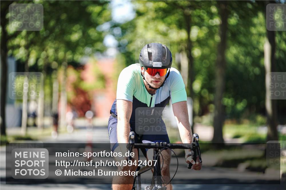 09.08.2026 - GEWOBA Citytriathlon Bremen Michael Burmester http://msf.ph/oto/9942407 09.08.2026 14:28:38 Radfahren 11, 50, 77, 109, 155 meine-sportfotos.de