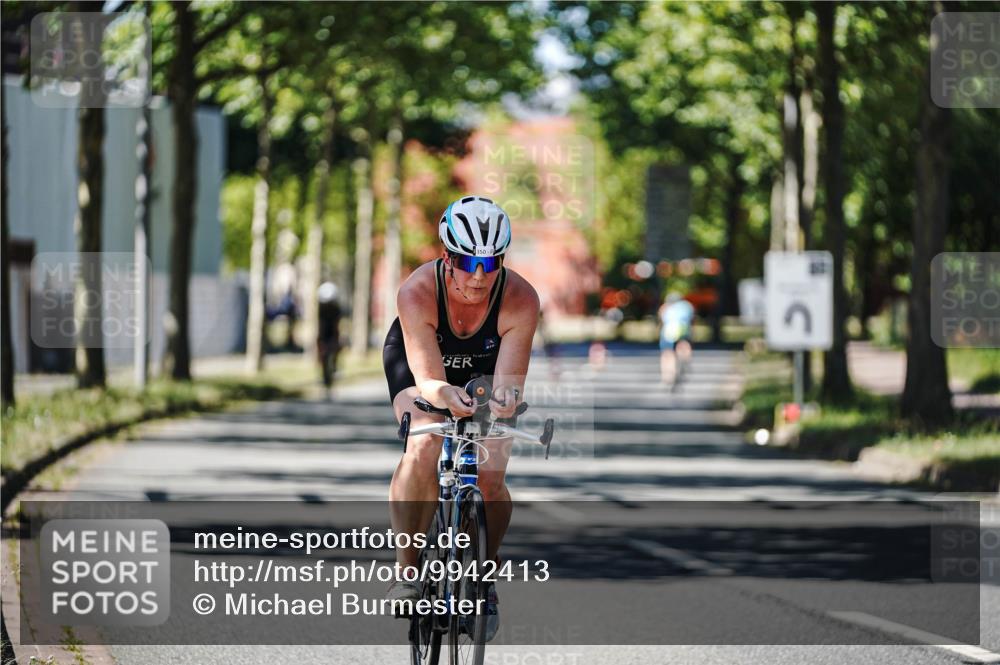 09.08.2026 - GEWOBA Citytriathlon Bremen Michael Burmester http://msf.ph/oto/9942413 09.08.2026 14:28:46 Radfahren 11, 50, 109, 124, 155, 350 meine-sportfotos.de