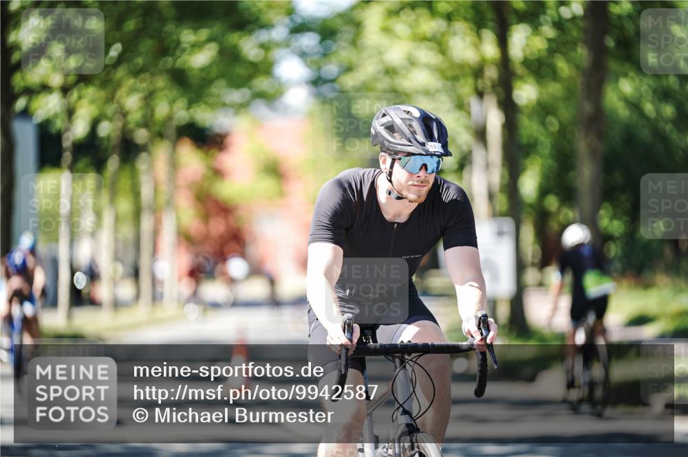 09.08.2026 - GEWOBA Citytriathlon Bremen Michael Burmester http://msf.ph/oto/9942587 09.08.2026 14:32:31 Radfahren 2, 22, 44, 83 meine-sportfotos.de