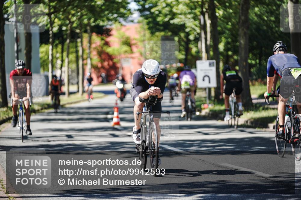 09.08.2026 - GEWOBA Citytriathlon Bremen Michael Burmester http://msf.ph/oto/9942593 09.08.2026 14:32:38 Radfahren 2, 22, 44, 76, 83, 396 meine-sportfotos.de