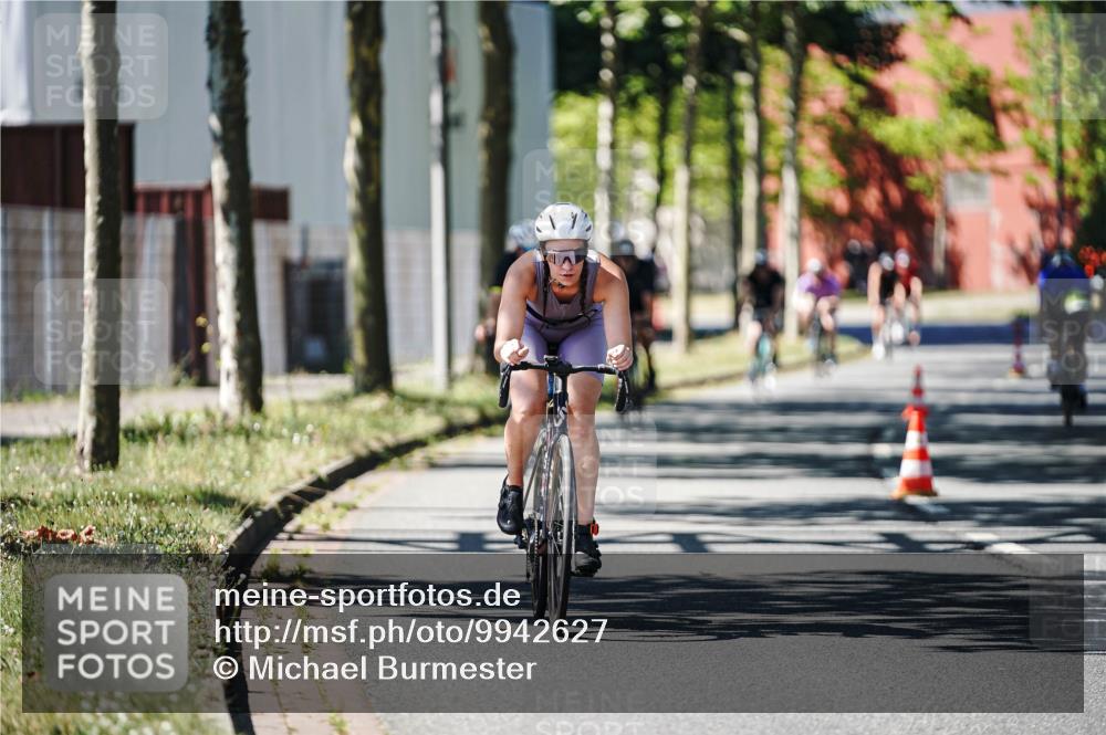 09.08.2026 - GEWOBA Citytriathlon Bremen Michael Burmester http://msf.ph/oto/9942627 09.08.2026 14:33:16 Radfahren 19, 86, 158, 179, 180, 265, 354, 395 meine-sportfotos.de