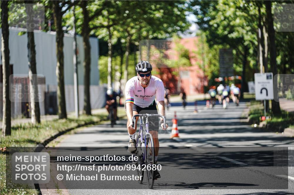 09.08.2026 - GEWOBA Citytriathlon Bremen Michael Burmester http://msf.ph/oto/9942680 09.08.2026 14:33:42 Radfahren 38, 66, 74, 82, 146, 218, 232, 263, 308, 371, 470 meine-sportfotos.de