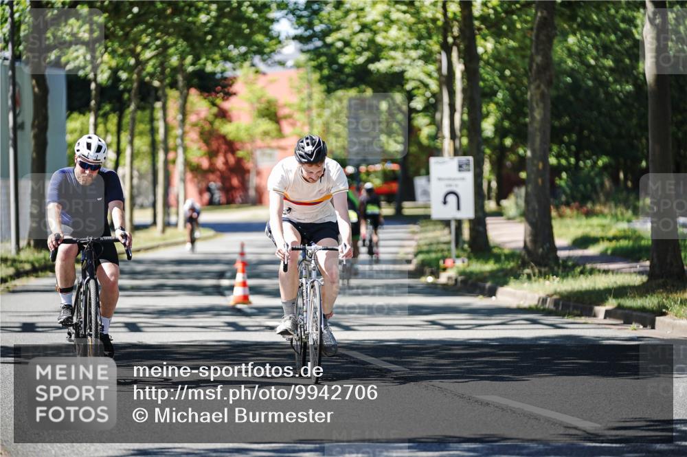 09.08.2026 - GEWOBA Citytriathlon Bremen Michael Burmester http://msf.ph/oto/9942706 09.08.2026 14:34:02 Radfahren 5, 43, 66, 90, 115, 278, 285, 345 meine-sportfotos.de