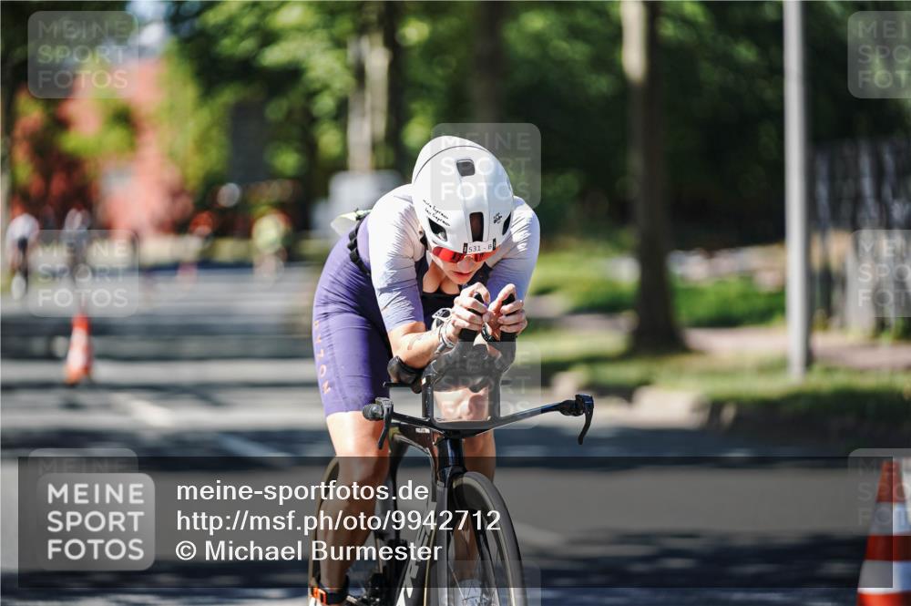 09.08.2026 - GEWOBA Citytriathlon Bremen Michael Burmester http://msf.ph/oto/9942712 09.08.2026 14:34:08 Radfahren 43, 90, 115, 278, 285, 429 meine-sportfotos.de
