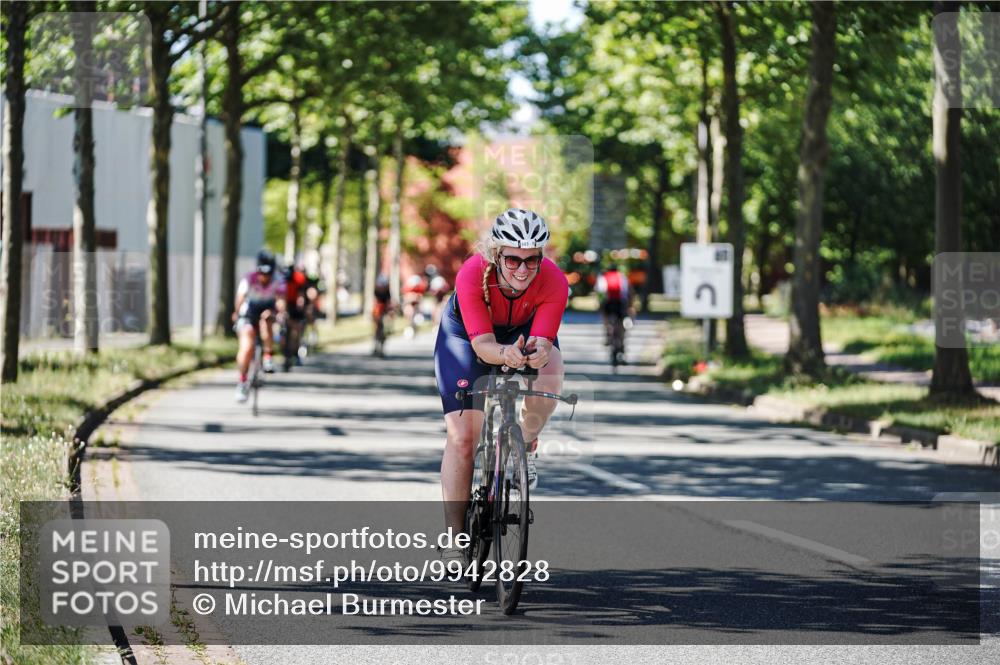 09.08.2026 - GEWOBA Citytriathlon Bremen Michael Burmester http://msf.ph/oto/9942828 09.08.2026 14:35:58 Radfahren 6, 39, 152, 163, 329, 334, 343, 373 meine-sportfotos.de