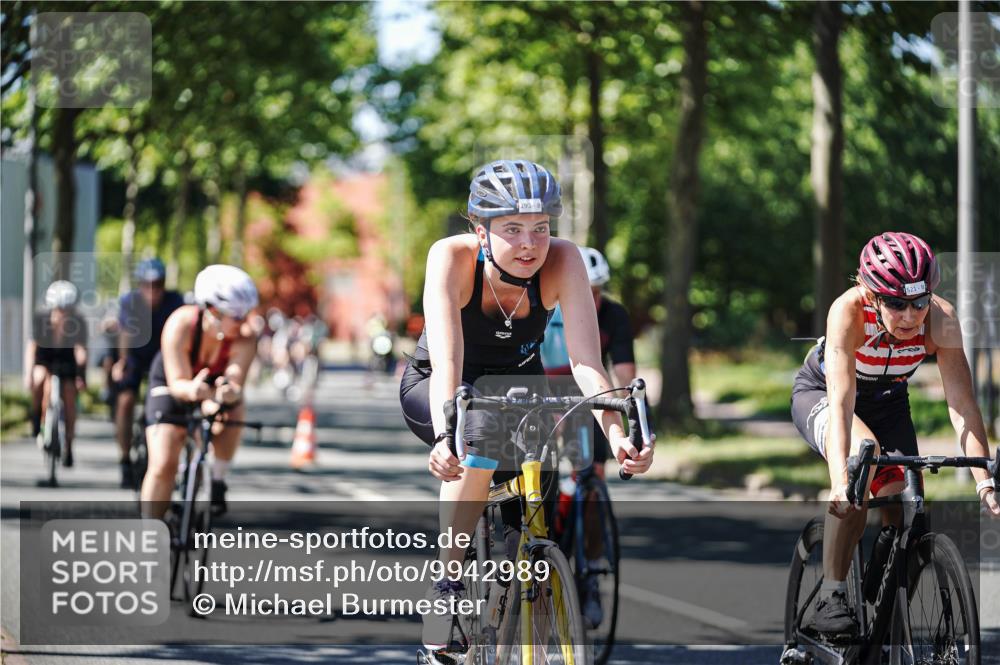09.08.2026 - GEWOBA Citytriathlon Bremen Michael Burmester http://msf.ph/oto/9942989 09.08.2026 14:38:03 Radfahren 193, 202, 221, 266, 280, 292, 293, 306, 314, 319, 330, 335, 341, 344, 398, 410, 434, 454, 485, 521, 522 meine-sportfotos.de