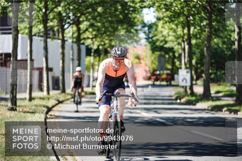 09.08.2026 - GEWOBA Citytriathlon Bremen Michael Burmester http://msf.ph/oto/9943076 09.08.2026 14:39:01 Radfahren 310, 326, 347, 438 meine-sportfotos.de