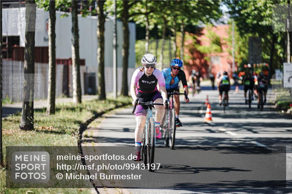 09.08.2026 - GEWOBA Citytriathlon Bremen Michael Burmester http://msf.ph/oto/9943197 09.08.2026 14:40:57 Radfahren 132, 206, 405, 409, 442, 493, 515 meine-sportfotos.de
