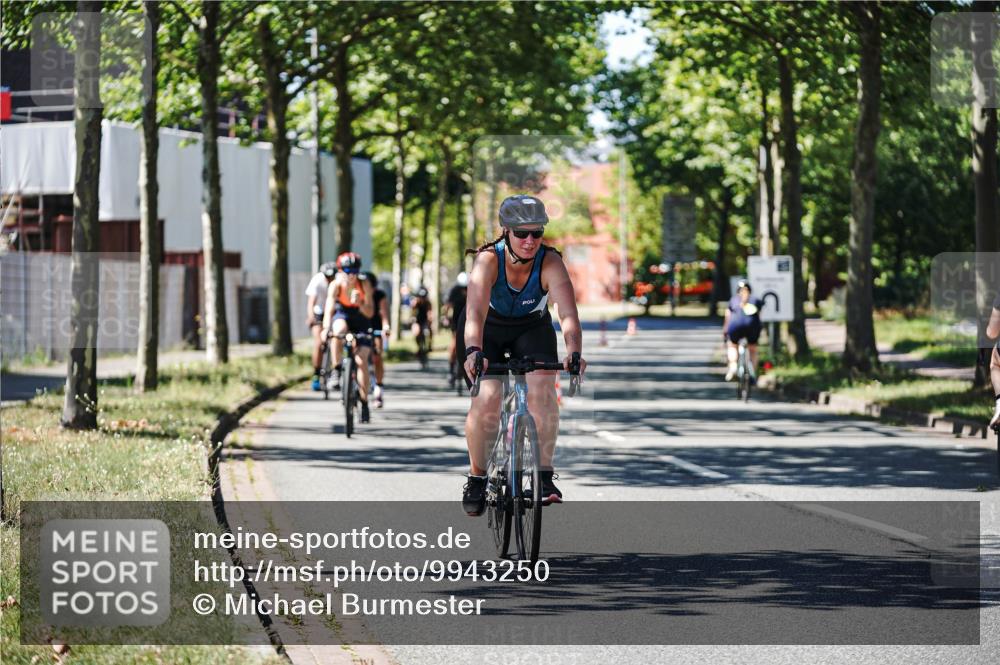 09.08.2026 - GEWOBA Citytriathlon Bremen Michael Burmester http://msf.ph/oto/9943250 09.08.2026 14:41:45 Radfahren 138, 212, 255, 311, 313, 389, 394, 411, 419, 435, 471, 519 meine-sportfotos.de