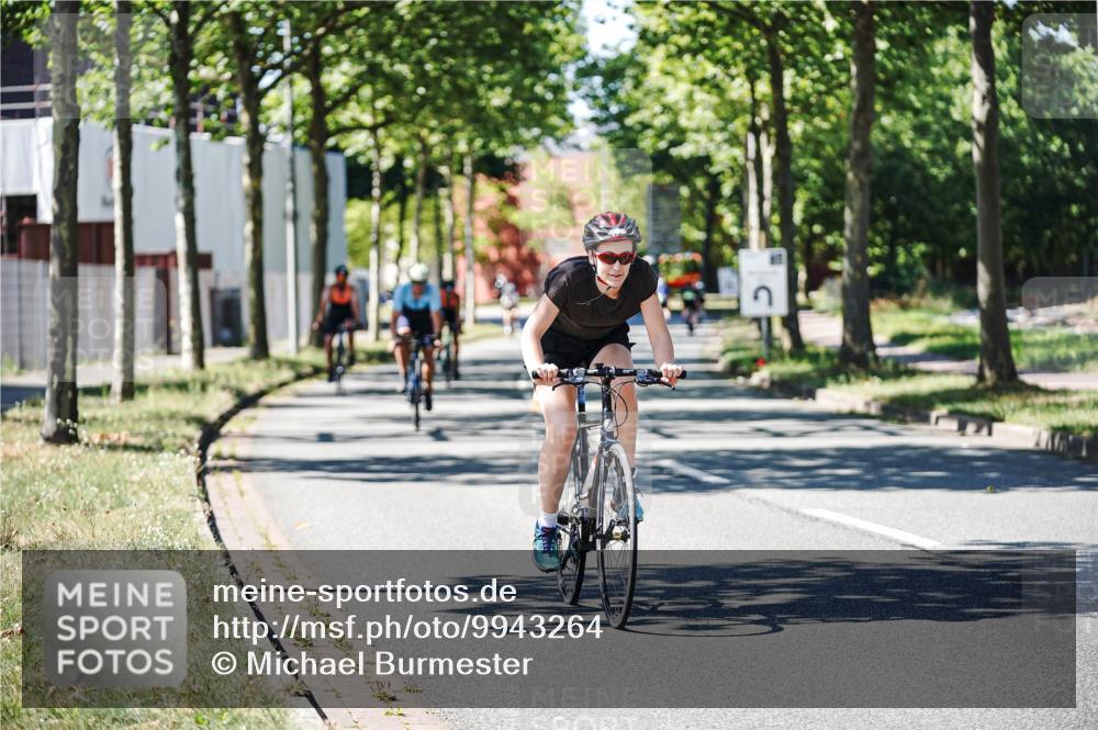 09.08.2026 - GEWOBA Citytriathlon Bremen Michael Burmester http://msf.ph/oto/9943264 09.08.2026 14:41:57 Radfahren 138, 212, 262, 311, 313, 394, 397, 411, 424, 437, 467, 468, 519 meine-sportfotos.de