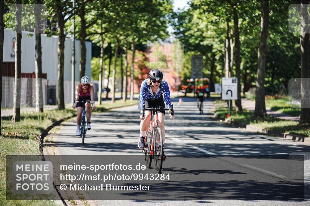09.08.2026 - GEWOBA Citytriathlon Bremen Michael Burmester http://msf.ph/oto/9943284 09.08.2026 14:42:14 Radfahren 214, 252, 299, 379, 381, 441, 467 meine-sportfotos.de