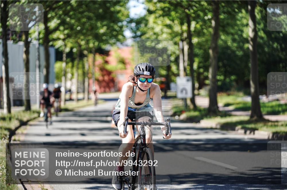 09.08.2026 - GEWOBA Citytriathlon Bremen Michael Burmester http://msf.ph/oto/9943292 09.08.2026 14:42:35 Radfahren 195, 233, 268, 281, 421 meine-sportfotos.de