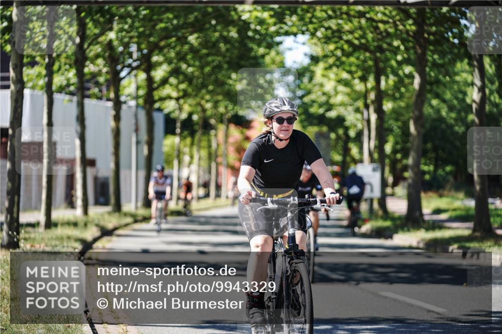 09.08.2026 - GEWOBA Citytriathlon Bremen Michael Burmester http://msf.ph/oto/9943329 09.08.2026 14:43:19 Radfahren 201, 361, 430, 432, 436, 463, 480, 525 meine-sportfotos.de