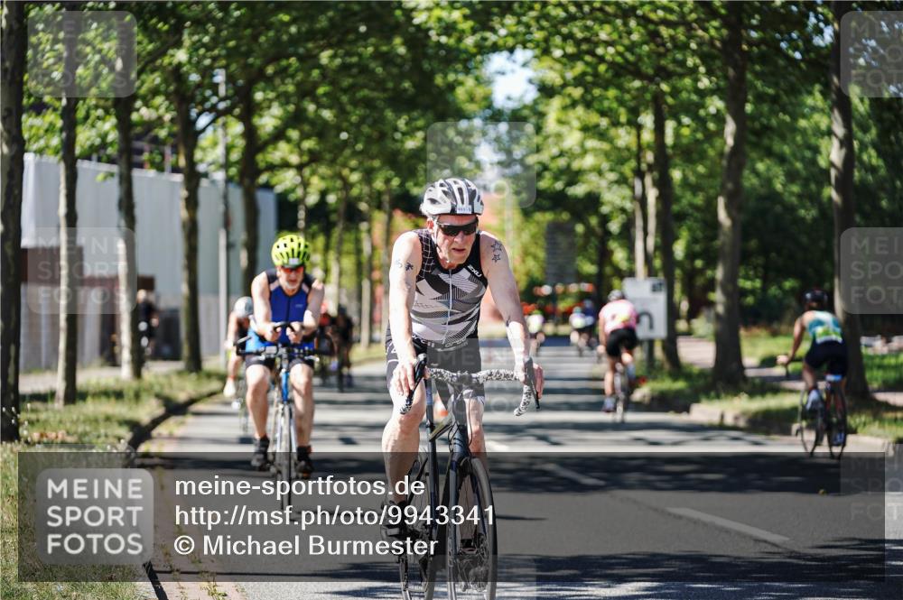 09.08.2026 - GEWOBA Citytriathlon Bremen Michael Burmester http://msf.ph/oto/9943341 09.08.2026 14:43:29 Radfahren 194, 275, 361, 432, 436, 463, 489, 494 meine-sportfotos.de