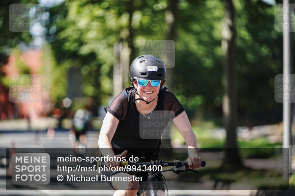 09.08.2026 - GEWOBA Citytriathlon Bremen Michael Burmester http://msf.ph/oto/9943400 09.08.2026 14:44:51 Radfahren 259, 486 meine-sportfotos.de
