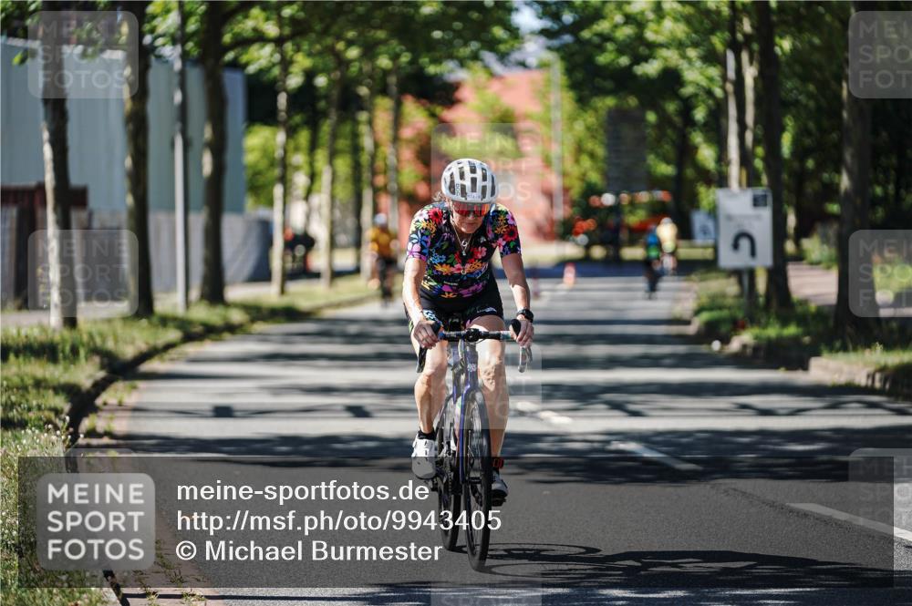 09.08.2026 - GEWOBA Citytriathlon Bremen Michael Burmester http://msf.ph/oto/9943405 09.08.2026 14:45:18 Radfahren 166, 219, 296, 476, 514 meine-sportfotos.de