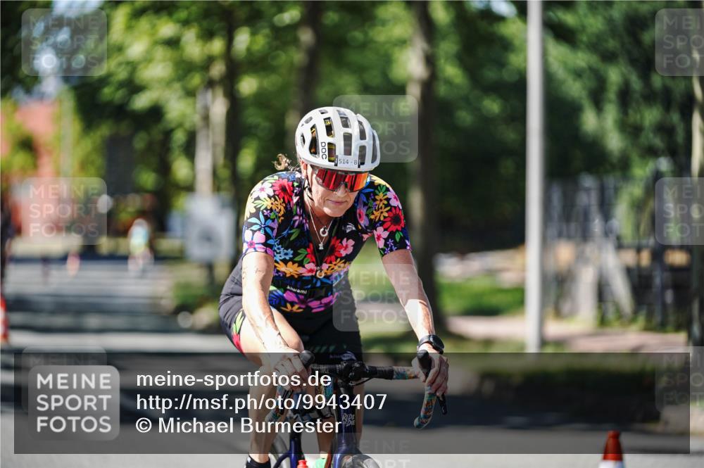 09.08.2026 - GEWOBA Citytriathlon Bremen Michael Burmester http://msf.ph/oto/9943407 09.08.2026 14:45:19 Radfahren 166, 219, 296, 474, 476, 514 meine-sportfotos.de