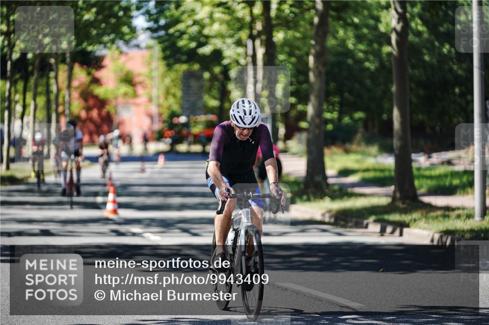 09.08.2026 - GEWOBA Citytriathlon Bremen Michael Burmester http://msf.ph/oto/9943409 09.08.2026 14:45:25 Radfahren 166, 219, 296, 380, 474, 476, 499, 514 meine-sportfotos.de