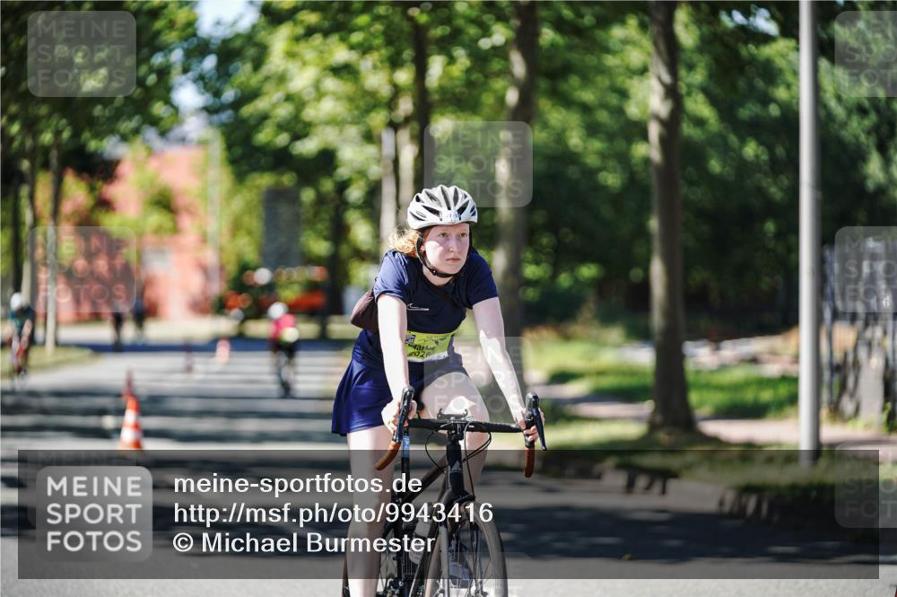 09.08.2026 - GEWOBA Citytriathlon Bremen Michael Burmester http://msf.ph/oto/9943416 09.08.2026 14:45:29 Radfahren 166, 219, 296, 380, 474, 476, 499 meine-sportfotos.de