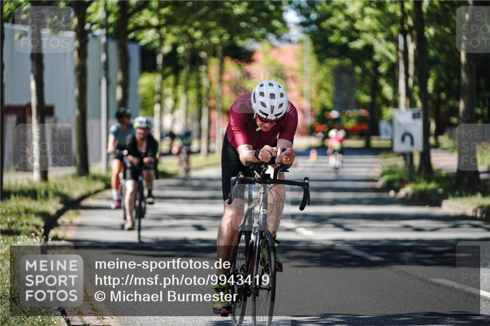 09.08.2026 - GEWOBA Citytriathlon Bremen Michael Burmester http://msf.ph/oto/9943419 09.08.2026 14:45:30 Radfahren 166, 219, 296, 380, 474, 476, 499, 505 meine-sportfotos.de