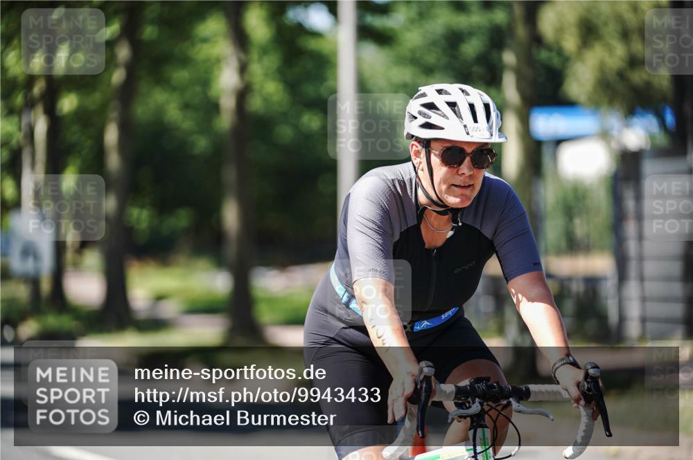 09.08.2026 - GEWOBA Citytriathlon Bremen Michael Burmester http://msf.ph/oto/9943433 09.08.2026 14:45:43 Radfahren 248, 380, 460, 465, 505, 524 meine-sportfotos.de