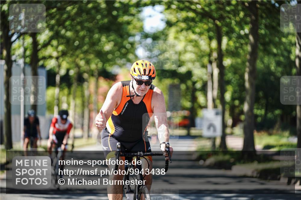 09.08.2026 - GEWOBA Citytriathlon Bremen Michael Burmester http://msf.ph/oto/9943438 09.08.2026 14:45:52 Radfahren 246, 248, 332, 367, 451, 465, 496, 524 meine-sportfotos.de