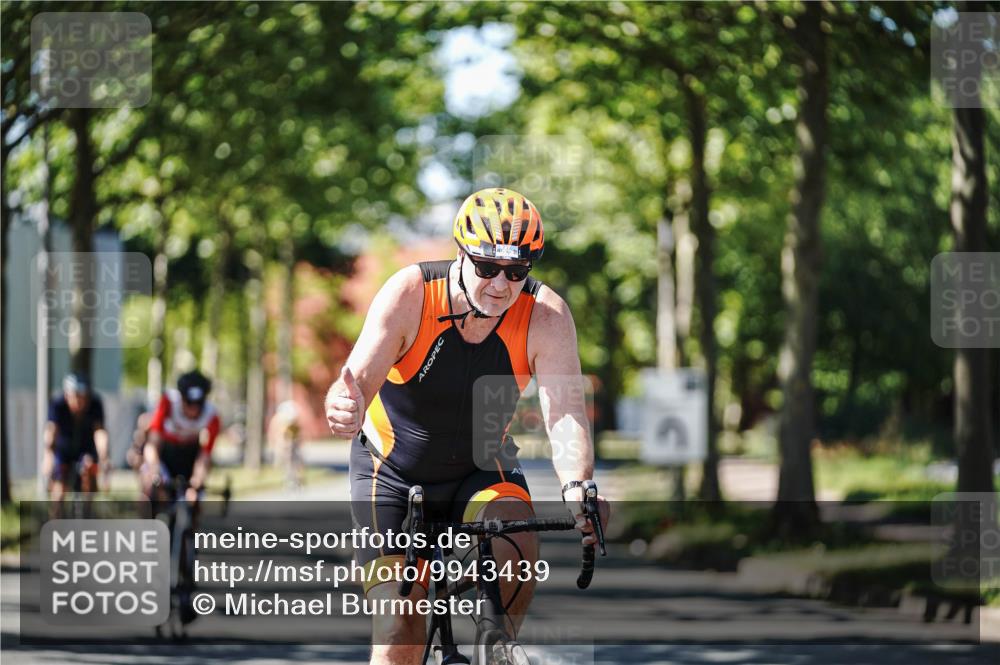 09.08.2026 - GEWOBA Citytriathlon Bremen Michael Burmester http://msf.ph/oto/9943439 09.08.2026 14:45:52 Radfahren 246, 248, 332, 367, 451, 465, 496, 524 meine-sportfotos.de