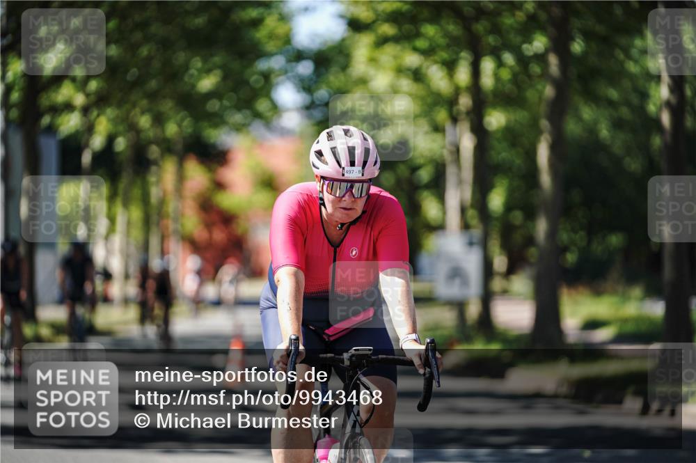 09.08.2026 - GEWOBA Citytriathlon Bremen Michael Burmester http://msf.ph/oto/9943468 09.08.2026 14:46:47 Radfahren 392, 414, 447, 483, 488, 497, 506 meine-sportfotos.de