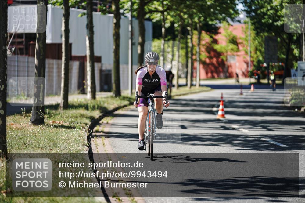 09.08.2026 - GEWOBA Citytriathlon Bremen Michael Burmester http://msf.ph/oto/9943494 09.08.2026 14:47:17 Radfahren 167, 298, 461 meine-sportfotos.de