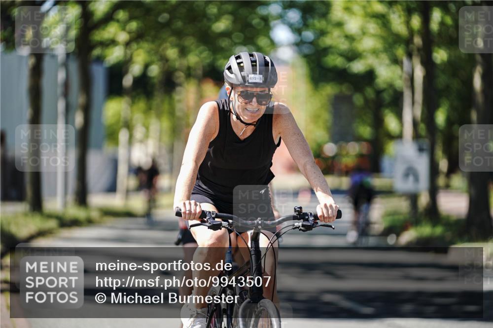 09.08.2026 - GEWOBA Citytriathlon Bremen Michael Burmester http://msf.ph/oto/9943507 09.08.2026 14:47:55 Radfahren 366, 491, 492 meine-sportfotos.de