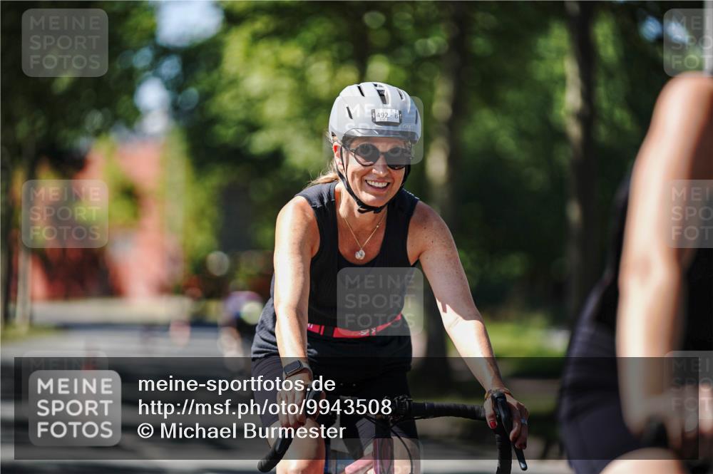 09.08.2026 - GEWOBA Citytriathlon Bremen Michael Burmester http://msf.ph/oto/9943508 09.08.2026 14:47:56 Radfahren 366, 491, 492 meine-sportfotos.de