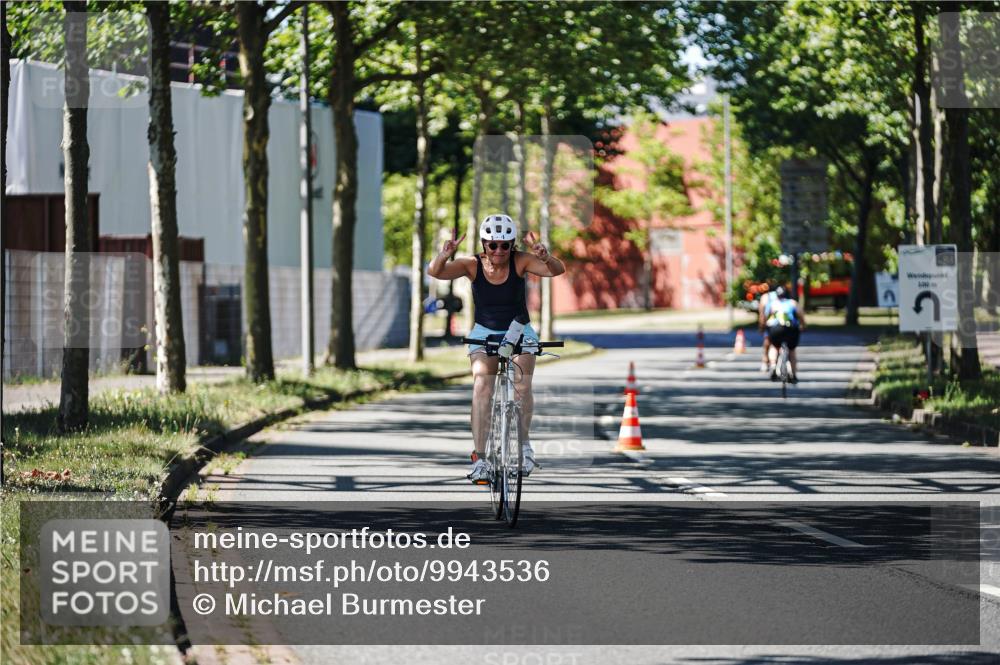 09.08.2026 - GEWOBA Citytriathlon Bremen Michael Burmester http://msf.ph/oto/9943536 09.08.2026 14:49:02 Radfahren 315, 443, 518 meine-sportfotos.de