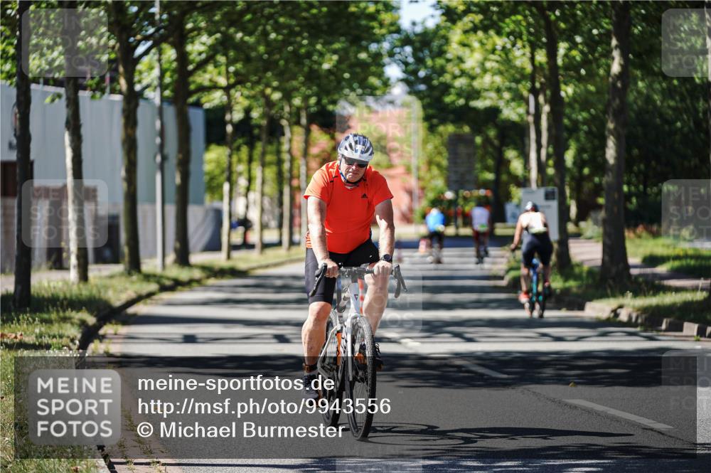 09.08.2026 - GEWOBA Citytriathlon Bremen Michael Burmester http://msf.ph/oto/9943556 09.08.2026 14:51:45 Radfahren 427 meine-sportfotos.de