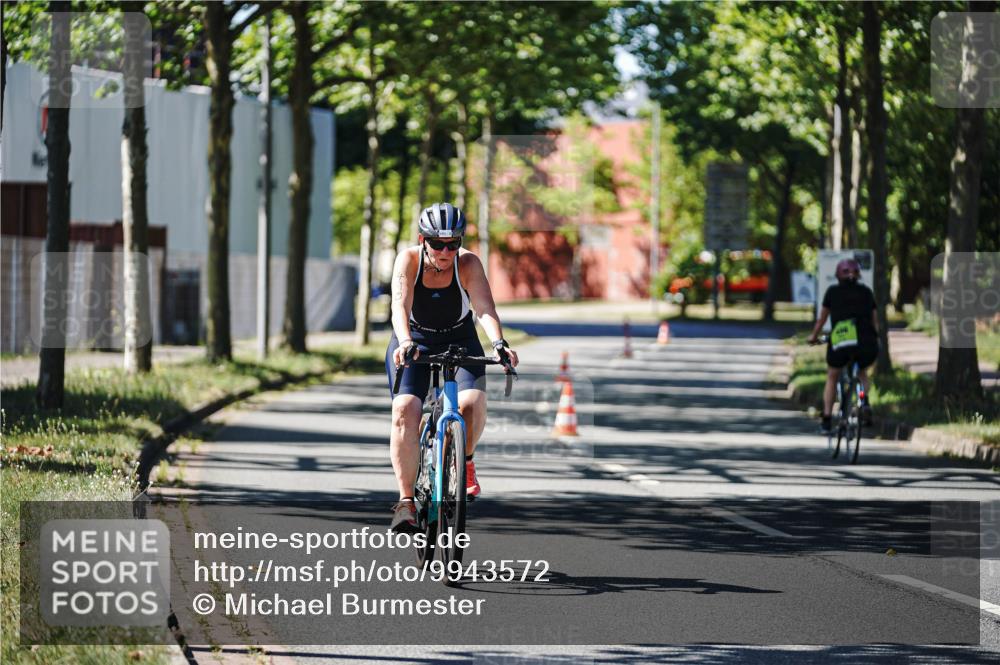 09.08.2026 - GEWOBA Citytriathlon Bremen Michael Burmester http://msf.ph/oto/9943572 09.08.2026 14:52:41 Radfahren 445, 490 meine-sportfotos.de