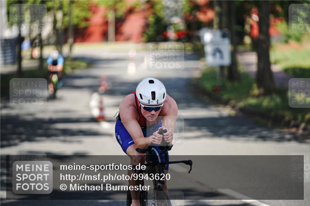 09.08.2026 - GEWOBA Citytriathlon Bremen Michael Burmester http://msf.ph/oto/9943620 09.08.2026 10:18:34 Radfahren 280, 302, 306 meine-sportfotos.de