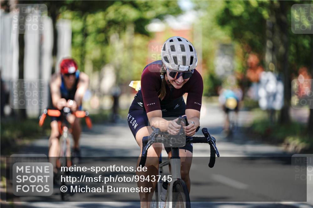 09.08.2026 - GEWOBA Citytriathlon Bremen Michael Burmester http://msf.ph/oto/9943745 09.08.2026 10:26:43 Radfahren 290, 296, 319, 383, 463 meine-sportfotos.de