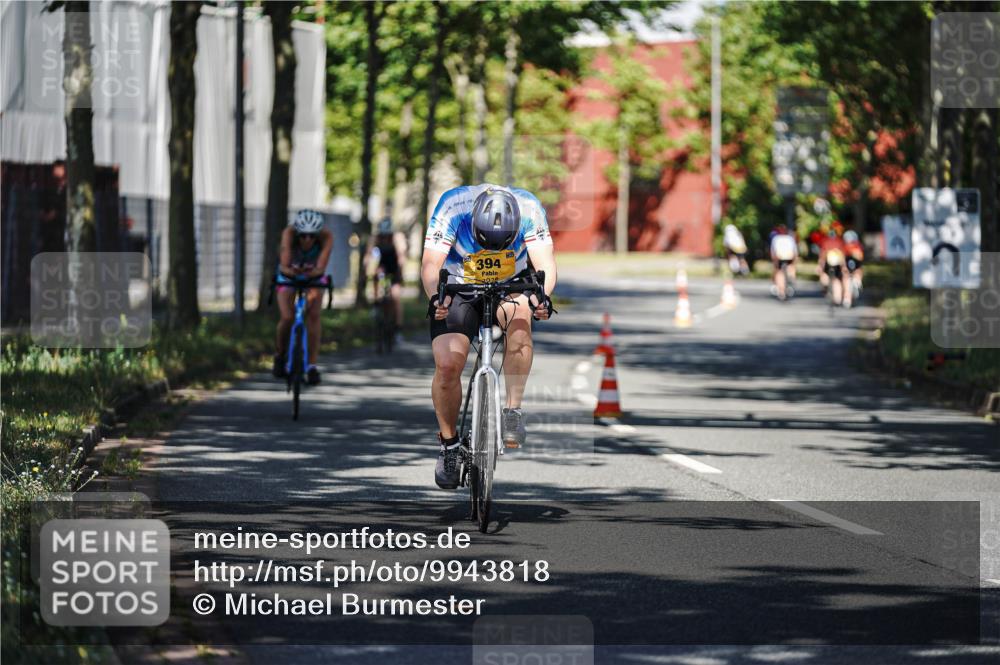 09.08.2026 - GEWOBA Citytriathlon Bremen Michael Burmester http://msf.ph/oto/9943818 09.08.2026 10:28:48 Radfahren 356, 369, 394, 465, 517 meine-sportfotos.de