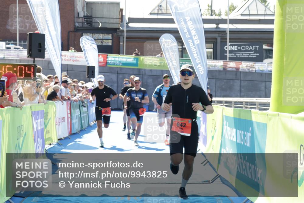 09.08.2026 - GEWOBA Citytriathlon Bremen Yannick Fuchs http://msf.ph/oto/9943825 09.08.2026 14:12:26 Ziel 545, 555, 587, 642, 763, 1126 meine-sportfotos.de