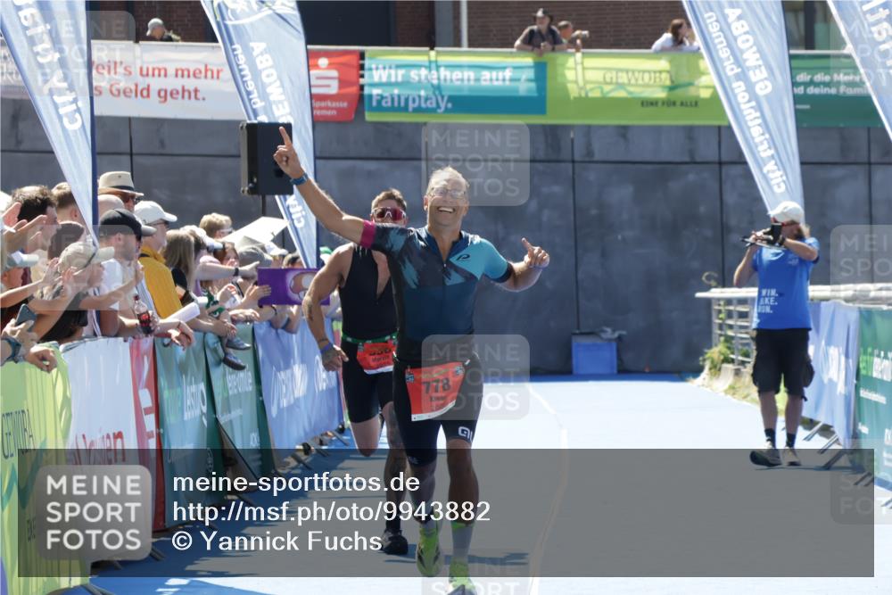 09.08.2026 - GEWOBA Citytriathlon Bremen Yannick Fuchs http://msf.ph/oto/9943882 09.08.2026 14:12:42 Ziel 680, 698, 778 meine-sportfotos.de