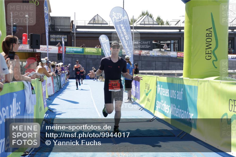 09.08.2026 - GEWOBA Citytriathlon Bremen Yannick Fuchs http://msf.ph/oto/9944017 09.08.2026 14:13:57 Ziel 548, 607, 781 meine-sportfotos.de