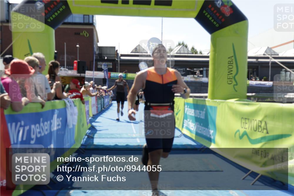 09.08.2026 - GEWOBA Citytriathlon Bremen Yannick Fuchs http://msf.ph/oto/9944055 09.08.2026 14:14:05 Ziel 597, 607, 1145 meine-sportfotos.de